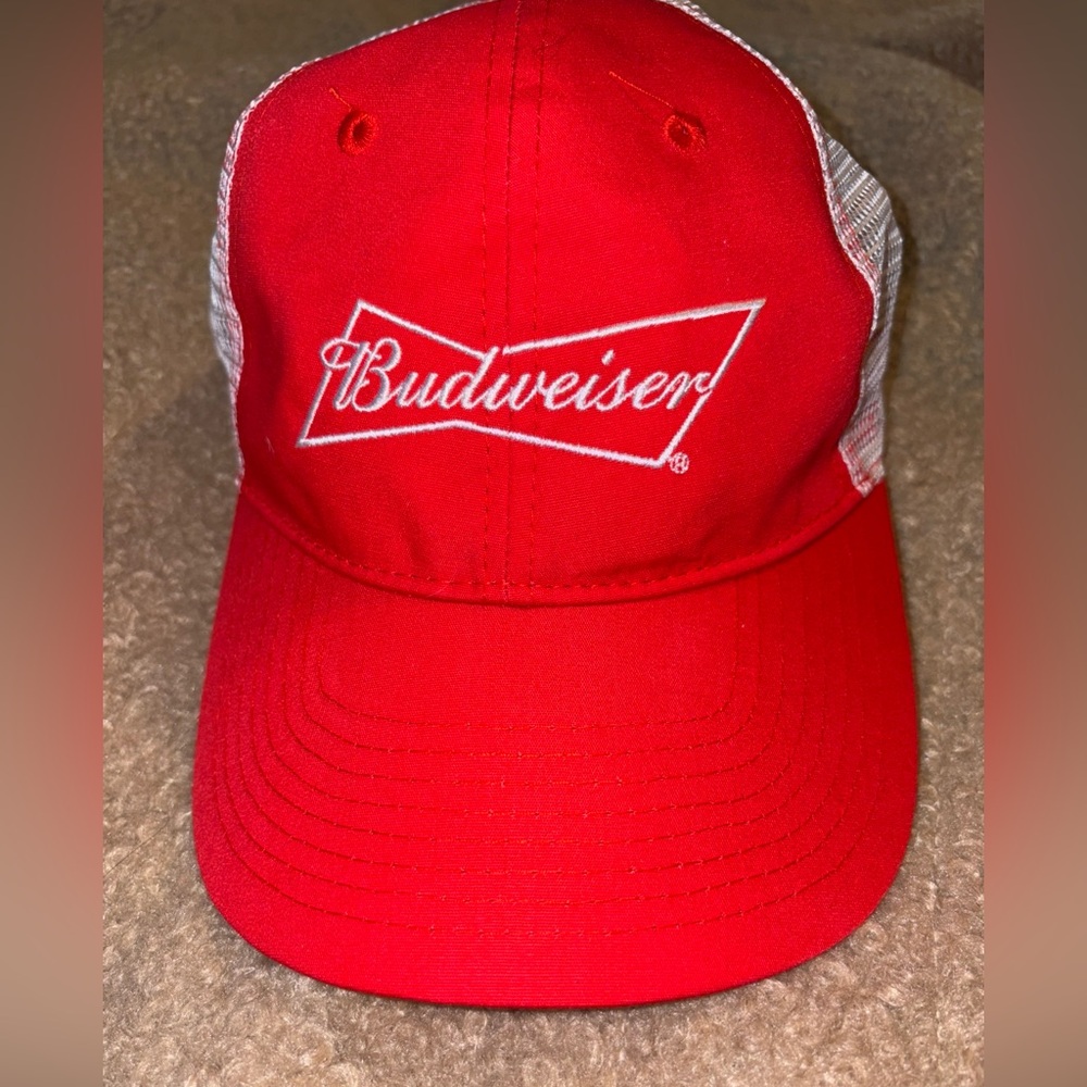 Budweiser Trucker hat red mesh back
